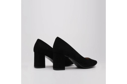 Zapatos salón ante negro ALMA