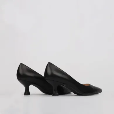 Zapato negro tacón bajo NADIA - Kitten heel negros | LT Zapatos