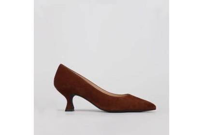 Brown low heel shoes NADIA - Luisa Toledo comfortable stilettos
