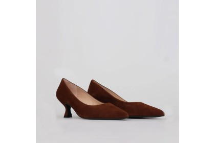 Brown low heel shoes NADIA - Luisa Toledo comfortable stilettos
