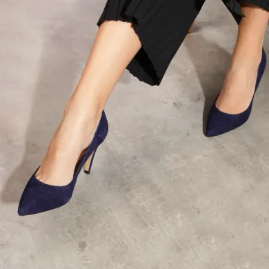 Navy blue shoes heel 9 cm. CLARA