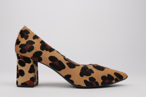 Zapato leopardo ALMA tacón ancho