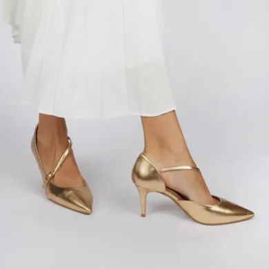 Stiletto golden leather - Mid heel pumps glided Luisa Toledo