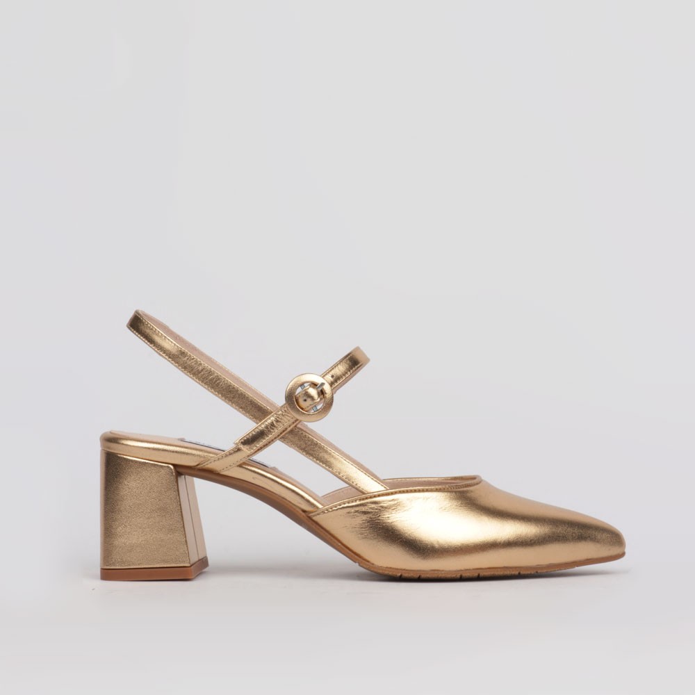 Zapatos destalonados LORENA dorados | Colección LT cómodos