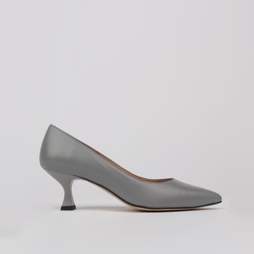 Stilettos tacón bajo piel color gris NADIA - LUISA TOLEDO