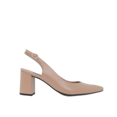 Zapatos camel tacón diseño destalonado OLGA