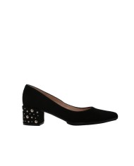 Zapatos ante negro tacón bajo detalle tachas