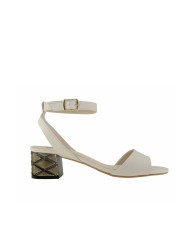 Sandalia blanca KIKA tacón plateado