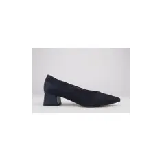 Wide heeled shoe LUCÍA navy blue suede