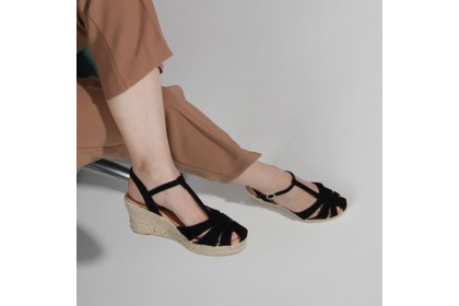 Alpargatas negras estilo cangrajeras TRIANA ✓ Luisa Toledo