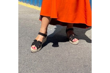 Sandalias negras cuña baja NORA ✓ Alpargatas Luisa Toledo