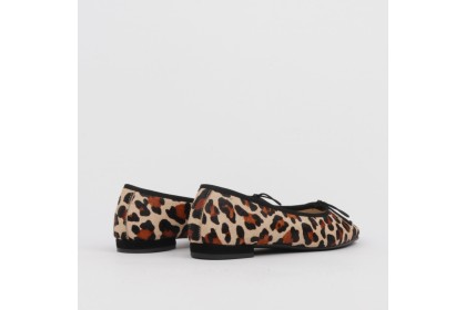 Bailarinas leopardo animal print CLOE detalle puntera cuadrada