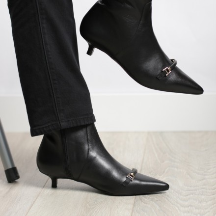 Botines negros tacón kitten heel CLAUDIA - LUISA TOLEDO