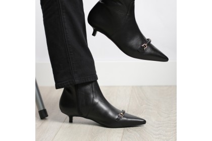 Botines negros tacón kitten heel CLAUDIA - LUISA TOLEDO