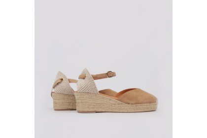 Alpargata cuña baja ANA color camel - Alpargatas Luisa Toledo